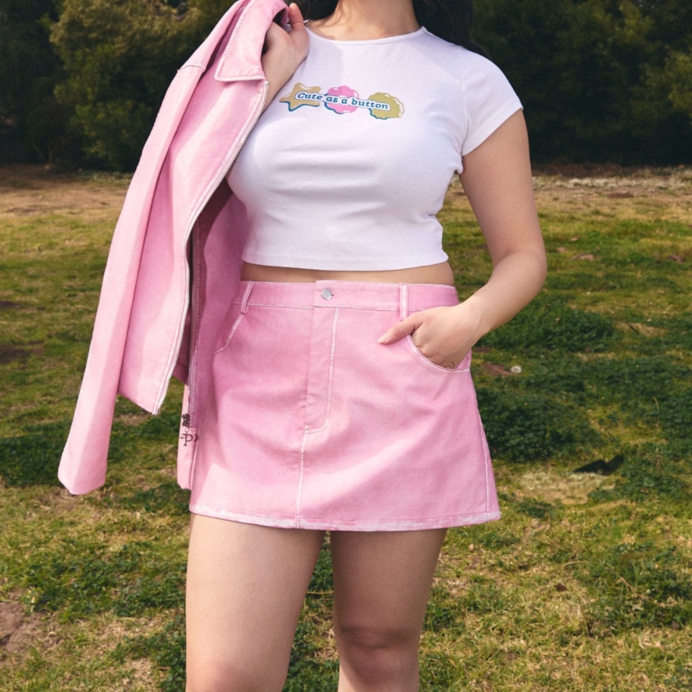 Lisa Says Gah x Polly Pocket Mariah Mini Skirt Pink Faux Leather Size S- NWOT - Picture 3 of 10